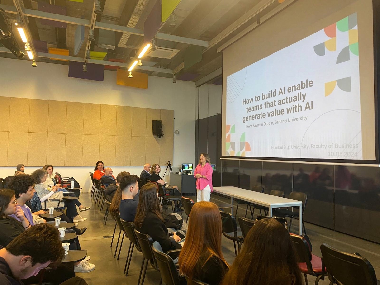 Ilkem Kayican Dipcin - Learning Experience Designer & AI Training Expert